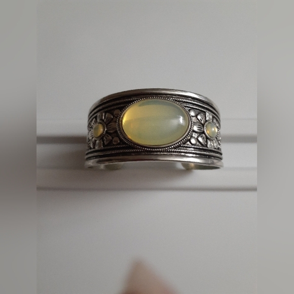 Sage- Like Moonstone Statement Bracelet - Picture 2 of 11